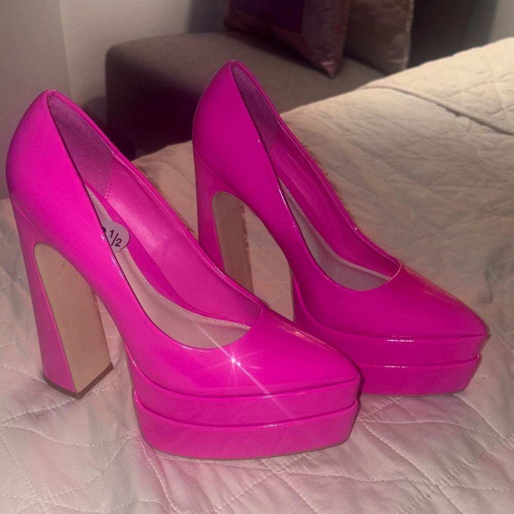 Women’s Patent Hot Pink Platform Pumps - Sleek High Heel Statement Shoe 6.5